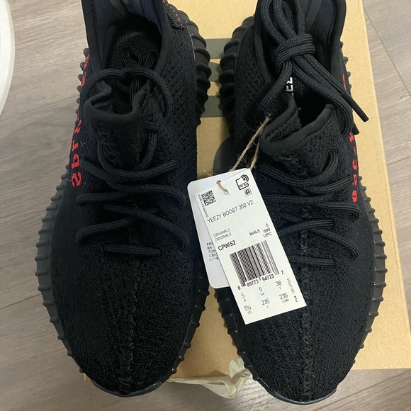 adidas Yeezy Boost 350 V2 Black Red